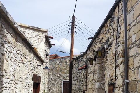 Paphos: Troodos Mountains Villages Tour with Wine Tasting
