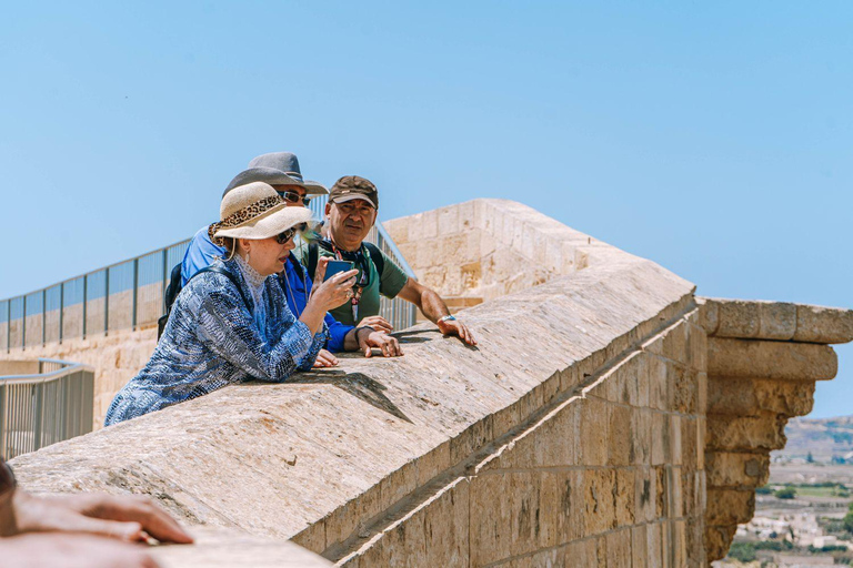 Malta: Gozo Day Trip with Ferry, Lunch, and Bulgarian Guide