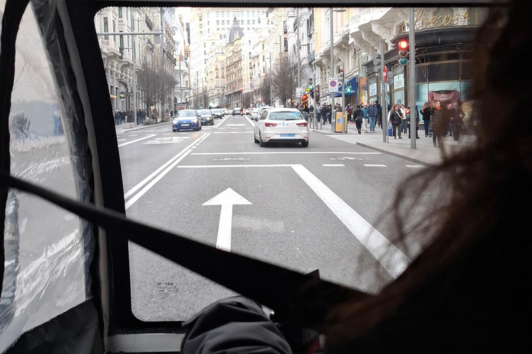 Madrid: Tuk-tuk tour of the historic center and highlights Madrid: 2-hour tuk-tuk tour of the historic center and highlights