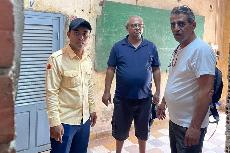 Ho Chi Minh City: Phnom Penh Day Trip with Lunch With English-Speaking Guide and with Lunch