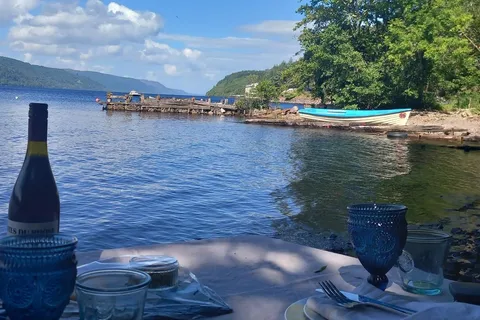 Inverness: Loch Ness Fishing Trip and Food Safari with Lunch