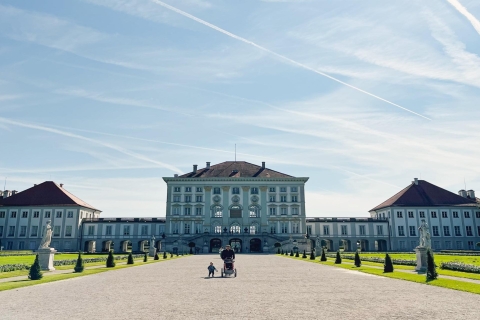 Munich : Visite guidée privée "Skip-the-Line" du château de NymphenburgVisite de 3,5 heures : Château de Nymphenburg et Musée de l'Homme et de la Nature