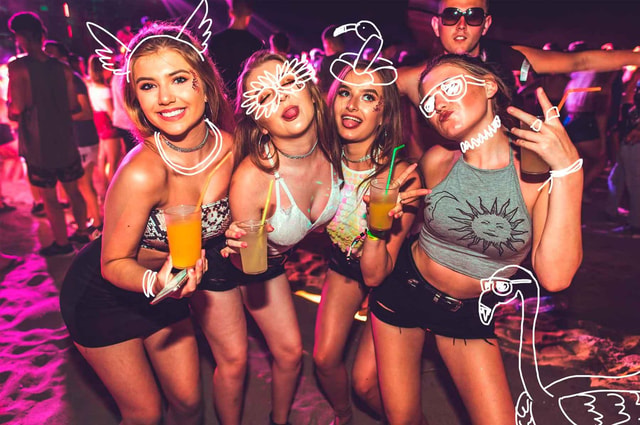 Porto: Crazy PubCrawl, 9 Drinks, Free Shots, Wild Games +VIP