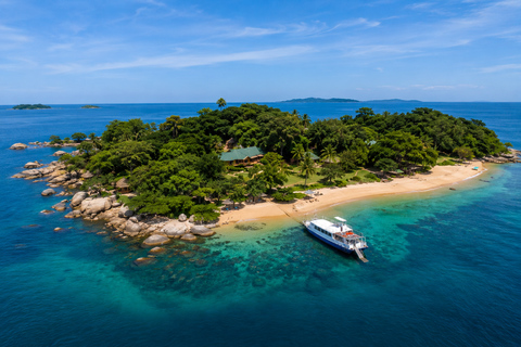 From Kampala/Entebbe: 7-Day Kalangala Island Guided Tour