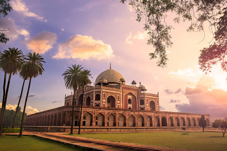 Excursão particular de 1 dia ou de meio dia pela cidade de Nova Délhi e pela cidade antigaTour guiado na cidade de Old Delhi, com tudo incluído, de carro