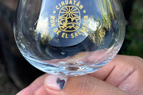San Salvador: Cihuatán Rum Distillery Tour with Tasting