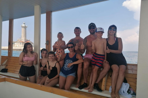 Kamenjak Cruise: Secret Beach, Cave & Fish Feeding