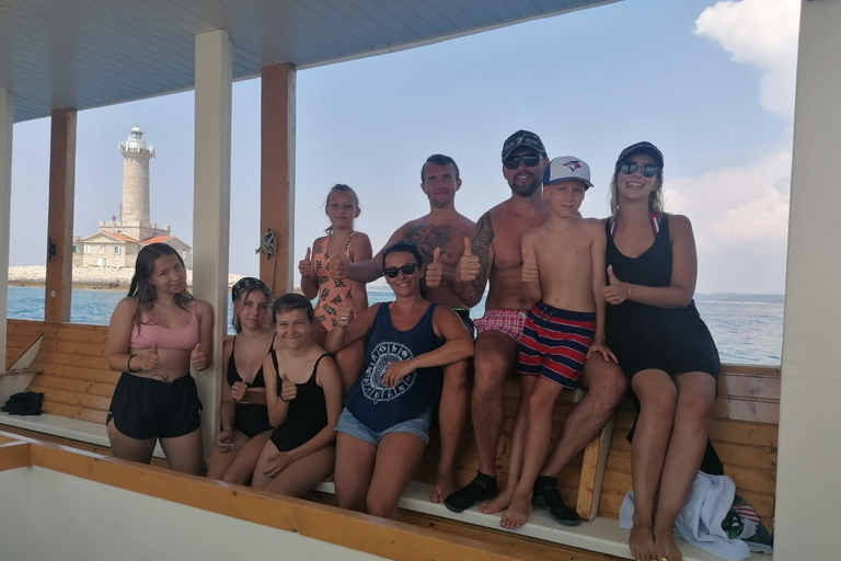 Kamenjak Cruise: Secret Beach, Cave & Fish Feeding