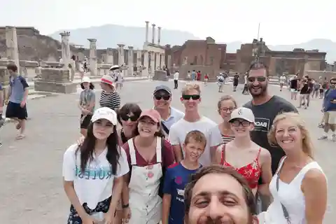 Andrea Bocelli-koncert, guidet tur i Pompeji og aperitivo