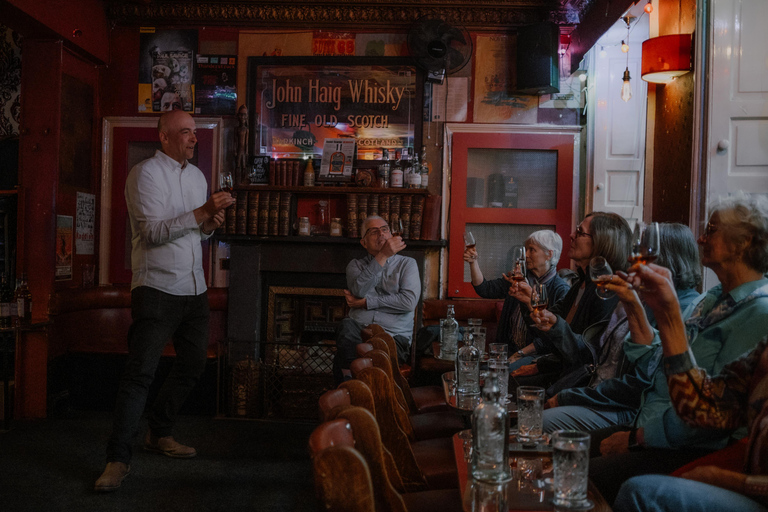 Edinburgh: Whisky Tasting and Storytelling in a Historic Pub
