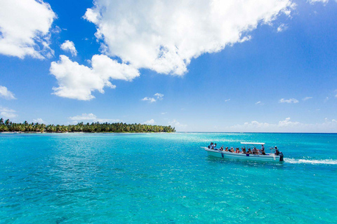 Punta Cana : L&#039;île de Saona - Journée complète avec déjeuner Open Bar et voyage aller-retour