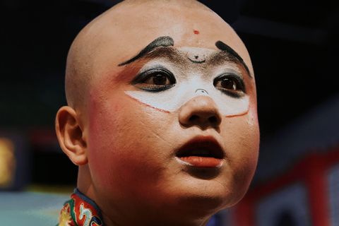 Chengdu: Sichuan Opera Show Ticket - Shu Feng Ya Yun VIP Seat Ticket with Private Hotel Transfer (option A)