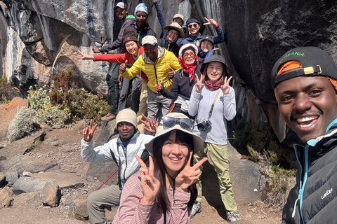 Kilimanjaro: Mount Kilimanjaro 5-Day Marangu Route Trek