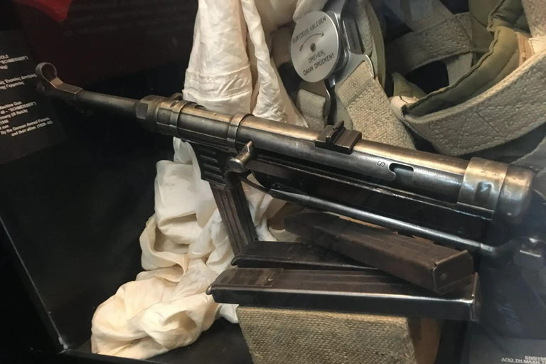 Chania: Battle of Crete and WW2 History Tour with Bunkers