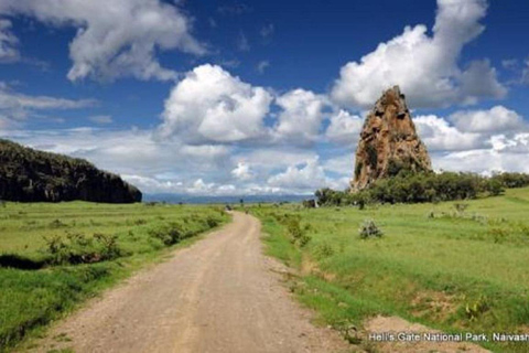 Wild Encounters: Hell's Gate National Park Adventure