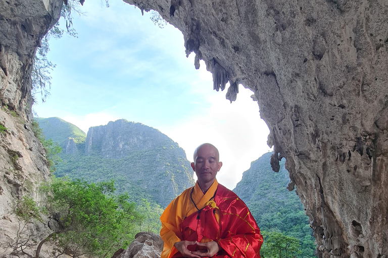 Monterrey : Profitez d&#039;une eau rafraîchissante en traversant le Cerro Agujerado.