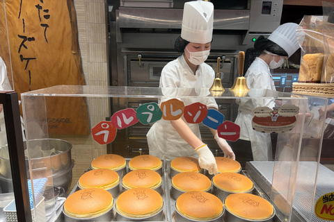 Osaka 2h Food Walk: Namba, Dotonbori & America-mura