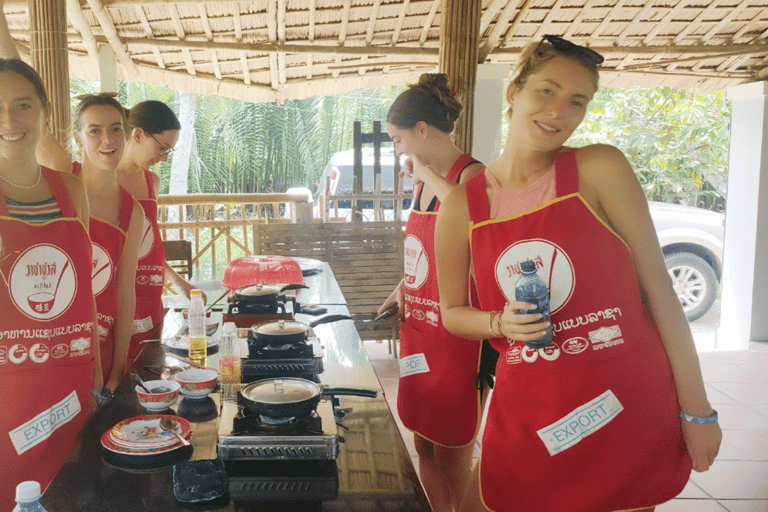 Ha Noi Clase de Cocina Vietnamita con Visita al Mercado Local