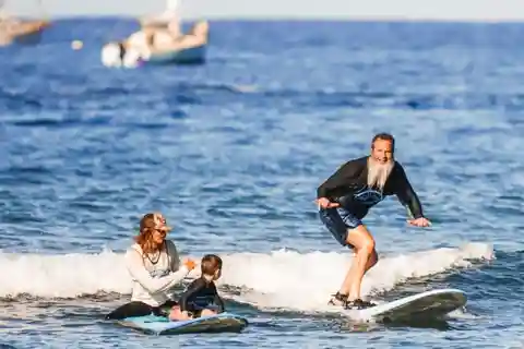 Lahaina: Lezioni private di surf di 2 ore per tutte le età