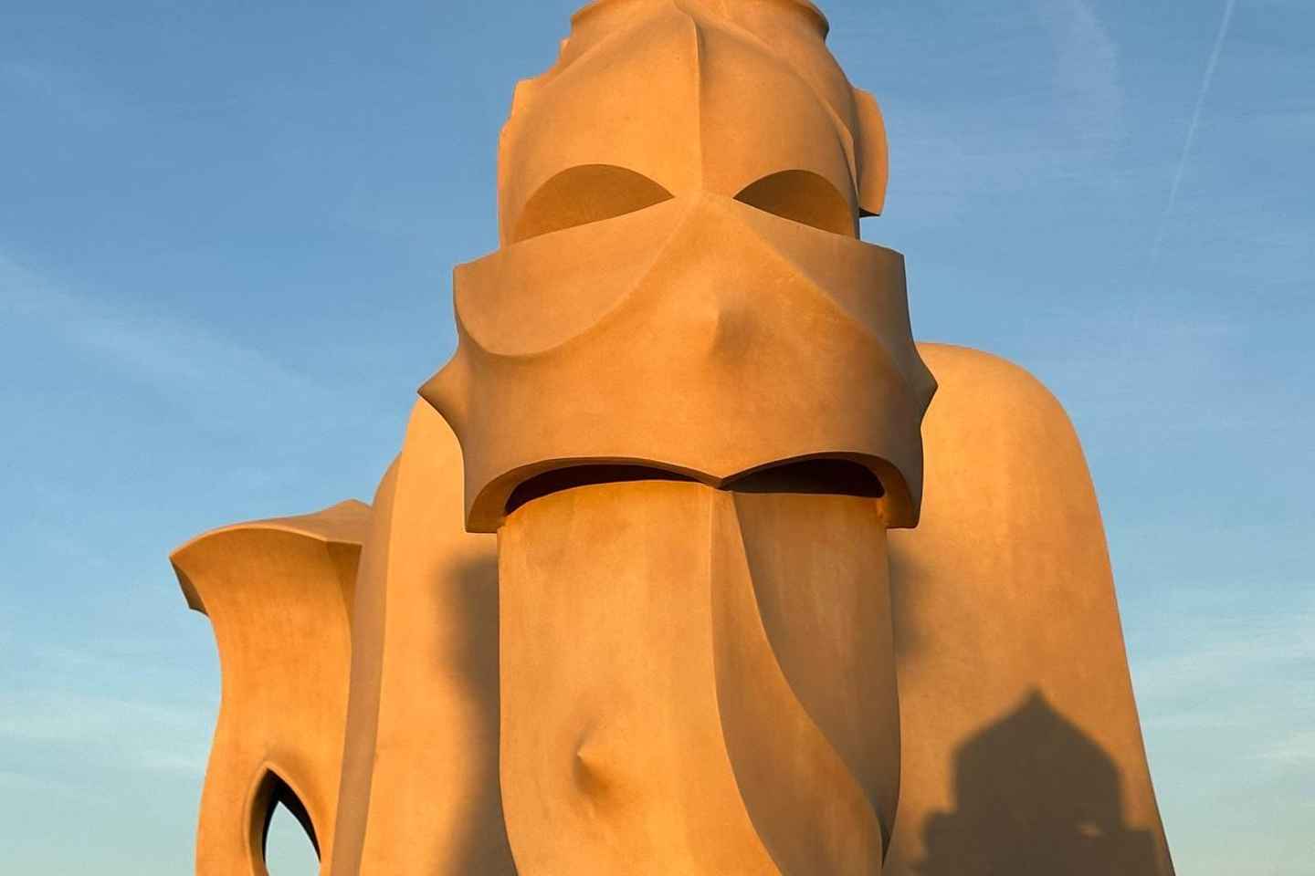 Barcelona: The Genius of Gaudi & Modernist Architects Tour - Tour in English