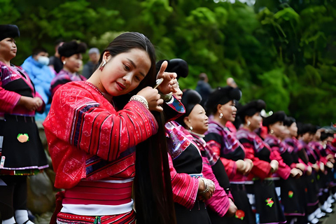 Guilin: Longji Rice Terraces & Ethnic Villages Tour