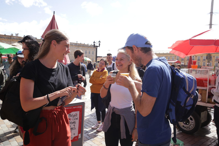 Tour gastronómico local de BogotáTour gastronómico por las calles de Bogotá