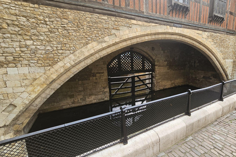 Londres: Tour de fácil acesso à Torre de Londres e às joias da coroa