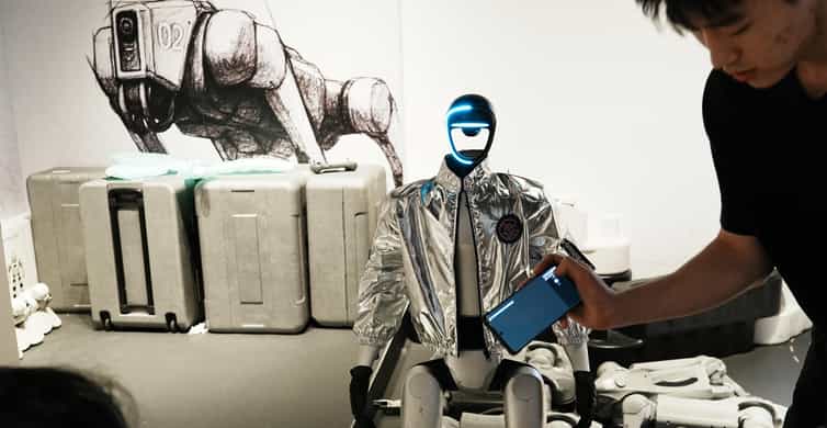 Shanghai: Tech Discovery Tour with Driverless Car Ride photo 6