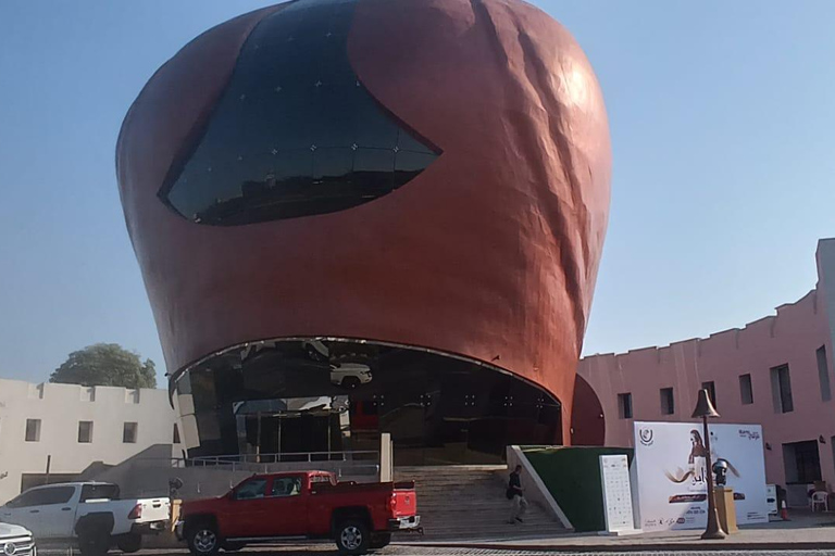 Tour pelos destaques de Doha com guia de turismo que fala alemãoTour pelos pontos turísticos de Doha com guia de turismo que fala alemão