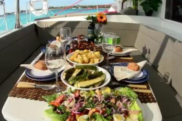 Cancun: Prywatny luksusowy katamaran do Isla Mujeres