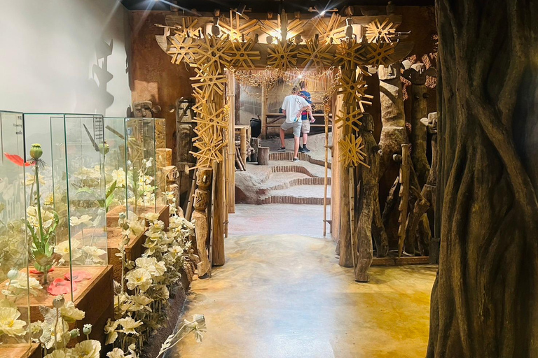 Chiang Rai:[ Half Day ] Private Bespoke Sightseeing Start 1:00 pm.