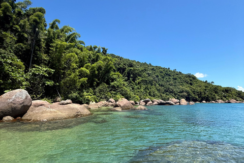 Paraty: Tour of the islands and paradise beaches of Paraty