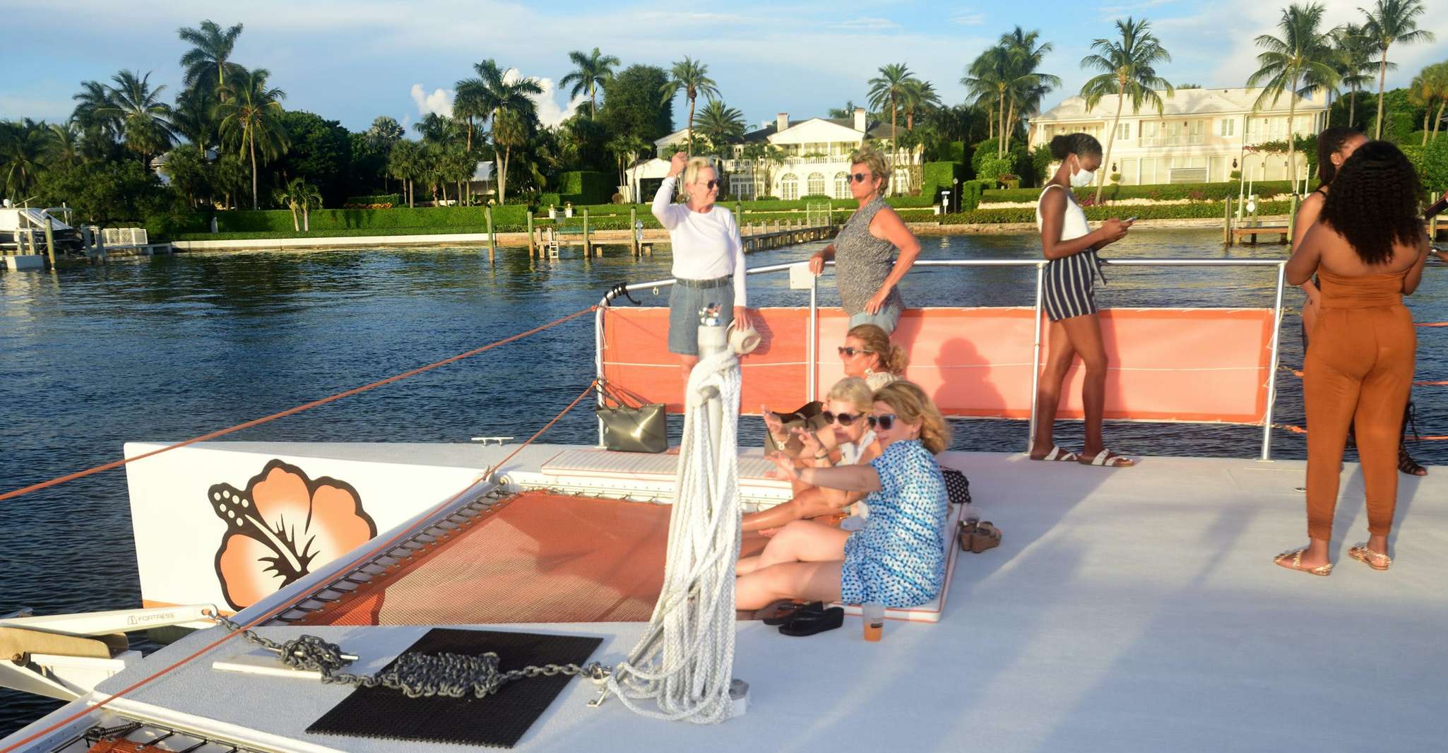 West Palm Beach, crucero de la hora feliz Flamingle - Hizvo