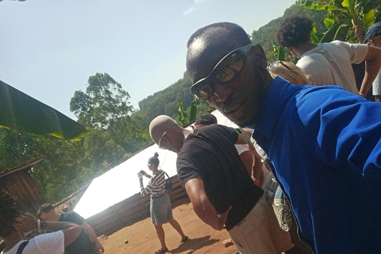 Kigali: 3-Day Akagera & Nyungwe Safari with Game Drive, Walk