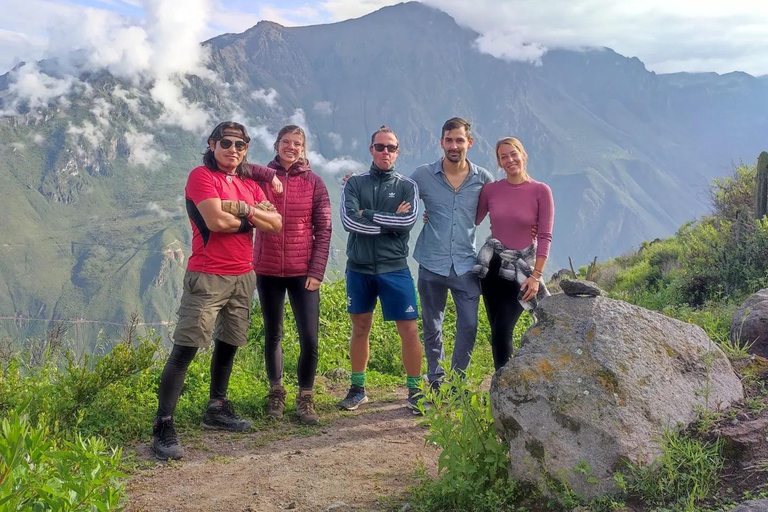 2 Days of Trekking through the Colca Canyon, Ending in Puno 2-Day Trekking in the Colca Canyon, ending in Puno