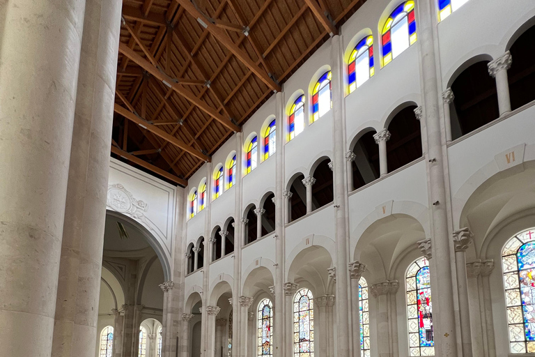 رحلة نهارية إلى كوسوفو: استكشف بريشتينا وبريزرن من تيرانا