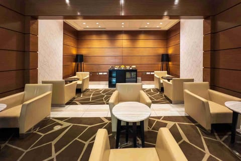 DXB Terminal 1 Dubai Airport First & Business Class Lounge