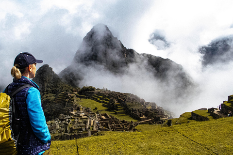 Classic Inca Trail to Machu Picchu 4 Days / 3 Nights