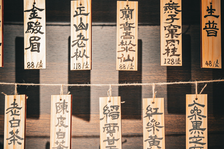 Shanghai: Immersive Experience of Six Major Chinese Teas
