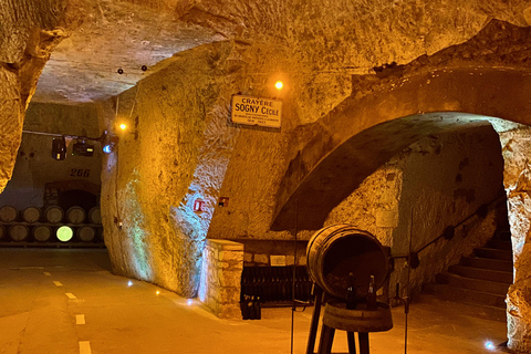 Privater Champagner Grand Vintage Taittinger, Veuve Clicquot