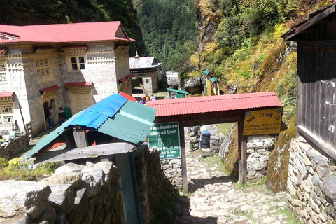 14-Day Gokyo Lakes Trek with Guide