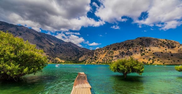 From Chania: Private Tour with Raki Tasting & Hotel Pickup