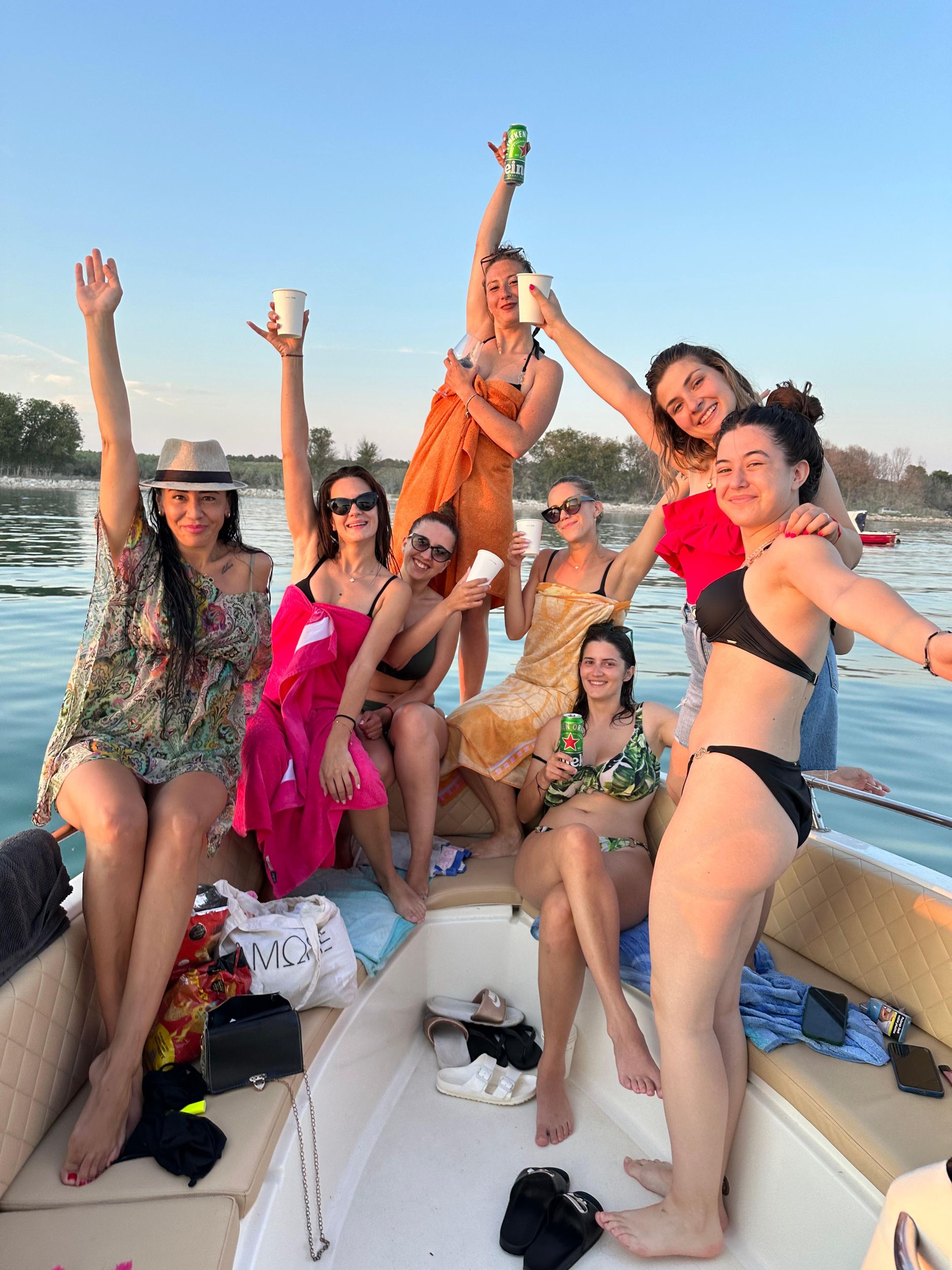 Poreč: Private Bootstour mit Cocktail und Schwimmen