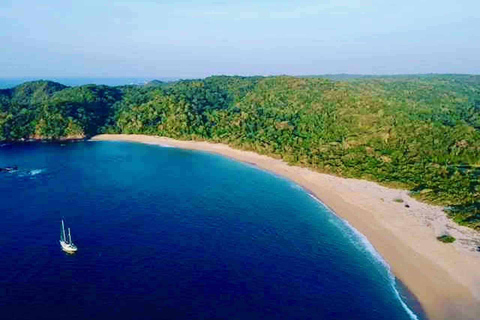 From Huatulco: Private 7 Bays Boat Tour