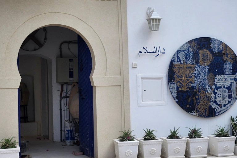 Djerbahood Made Easy: 2 Hours to Stroll Around - Shuttle Included Djerbahood Made Easy: 2 Hours to Stroll - Shuttle Included