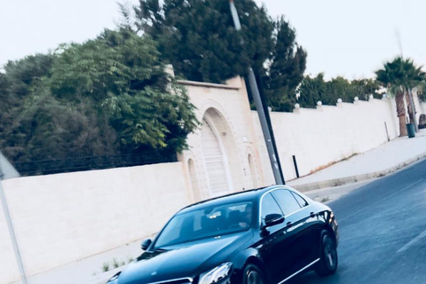 Transfer from Airport or Amman to Petra By Full size Sedan