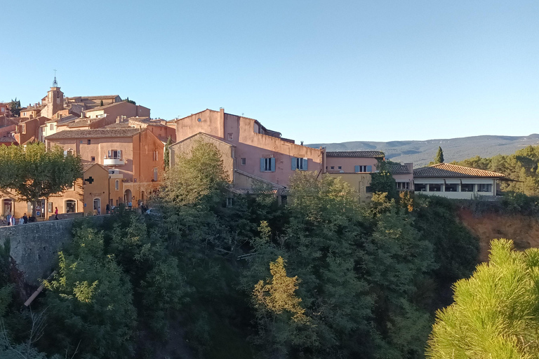 夏季之旅，4天/ 3晚，骑电动自行车探索普罗旺斯夏季之旅，4天/3夜，骑电动自行车探索普罗旺斯