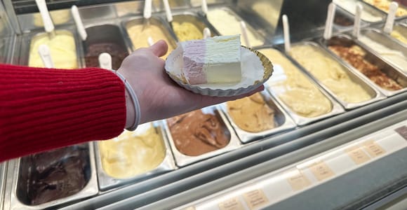 Rome: Gelato Tour & Sightseeing Tour with Multiple Tastings