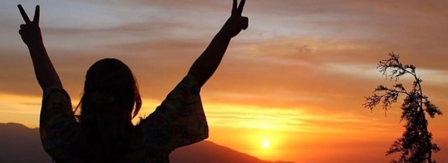 Coucher de soleil dans les Andes - Panorama de la Cordillère des Andes avec pique-nique