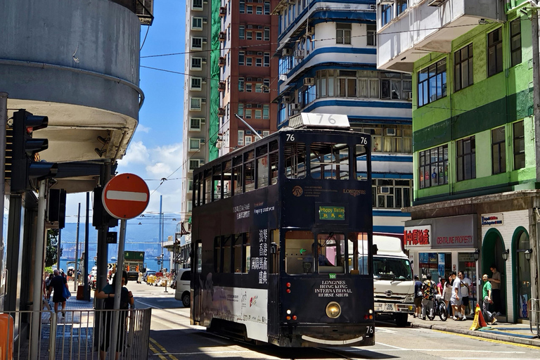 Hong Kong: In-depth Urban Exploration with Selected Lunch